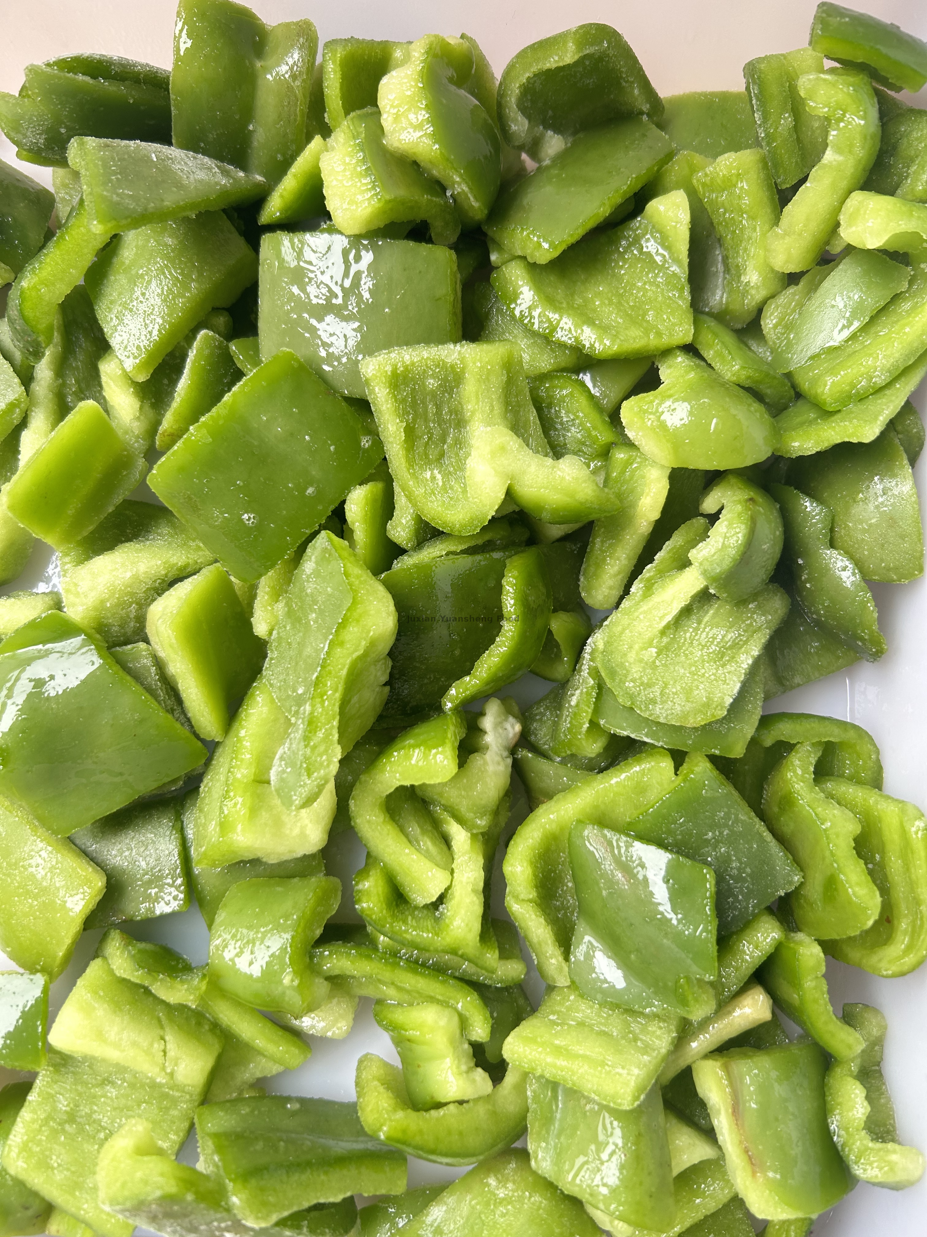 Non-GMO Frozen Green Paprika Chunk met hoog vitaminegehalte 